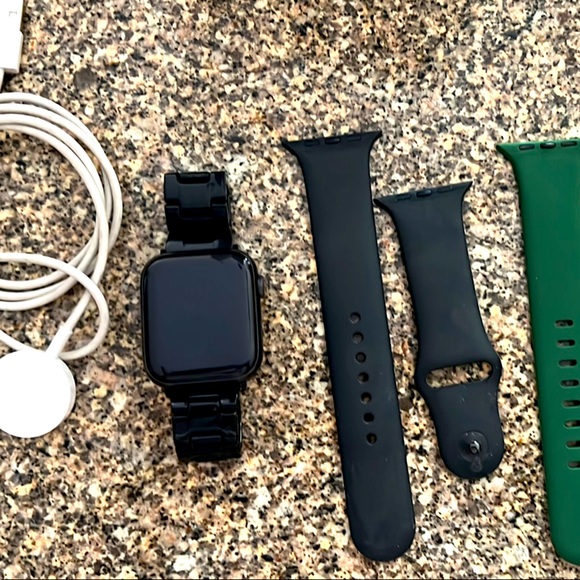 Series 6 Apple Watch (THE LAST ONE DID NOT SELL BUYER BACKED OUT)